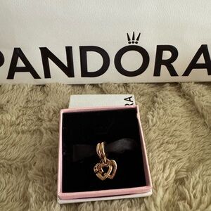 Pandora Rose Gold doble Heart Charm